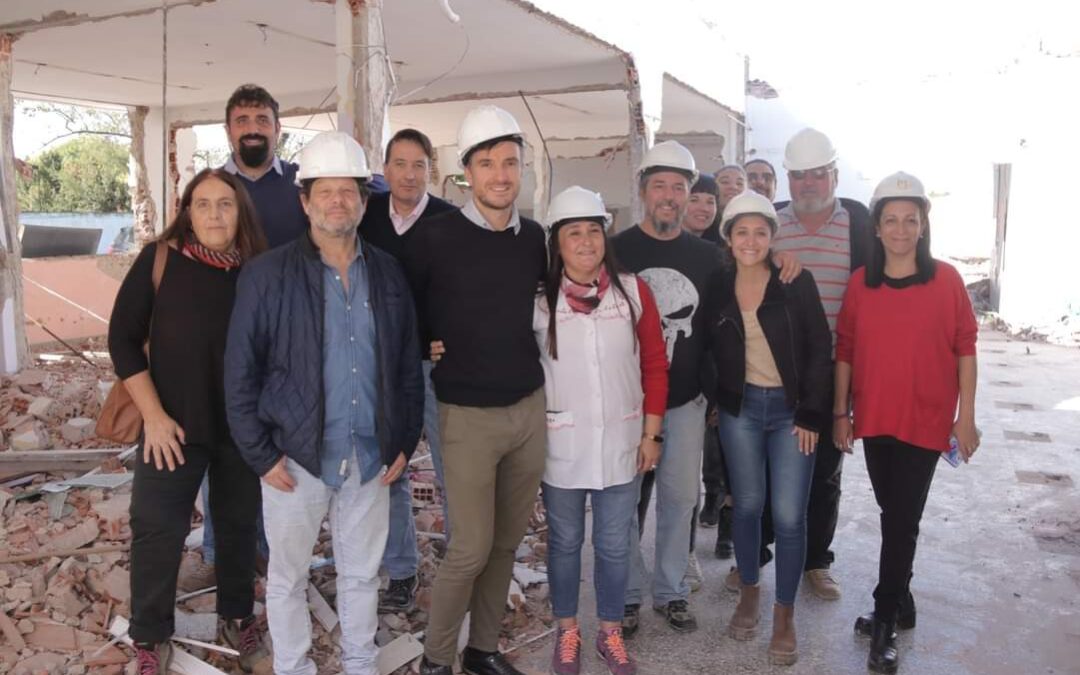 Castelar: Comenzaron las obras del nuevo edificio de la Escuela Primaria N°50