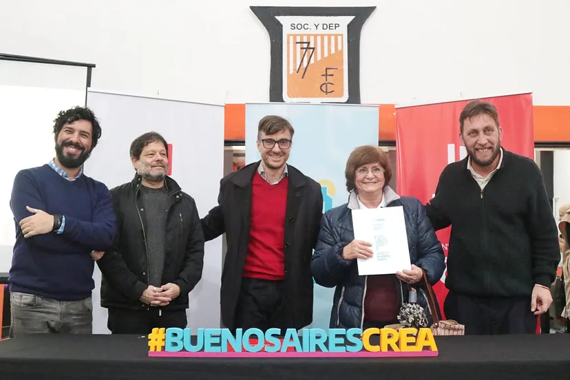 MORON: Más de 40 familias recibieron un crédito del programa Buenos Aires CREA