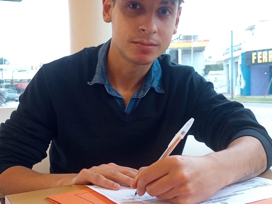 MORON: Emmanuel «Manu» Albornoz es el más joven de los precandidatos a concejal y acompaña a Ariel Dybner en la lista de «Principios y Valores»