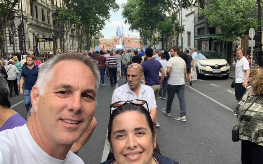 @analiazappullaok :» Es momento de ser responsables…»