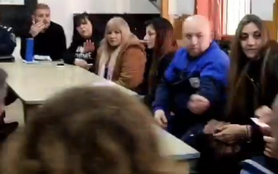 SEGURIDAD: REUNIÓN CON VECINOS Y VECINAS DE MORÓN SUR