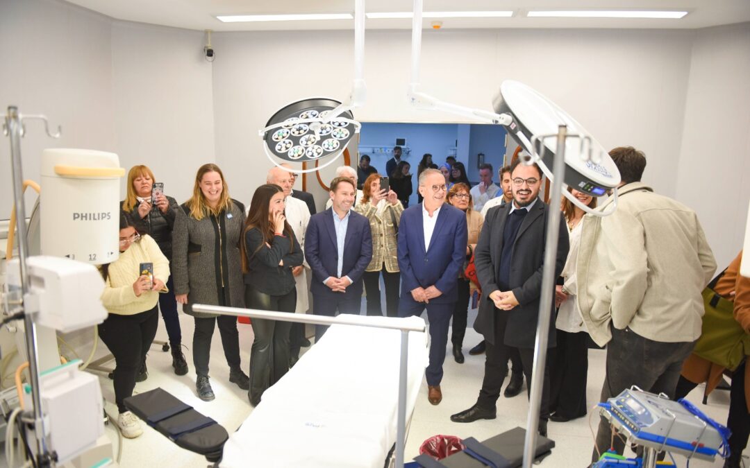 ITUZAINGÓ: MASSA, KICILLOF Y DESCALZO HABILITARON LA FASE FINAL DEL HOSPITAL DEL BICENTENARIO