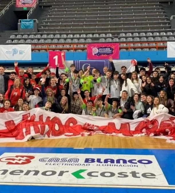 Centro Cultural Haedo:   El equipo de juveniles de handball se coronó Campeón de los Juveniles Bonaerenses