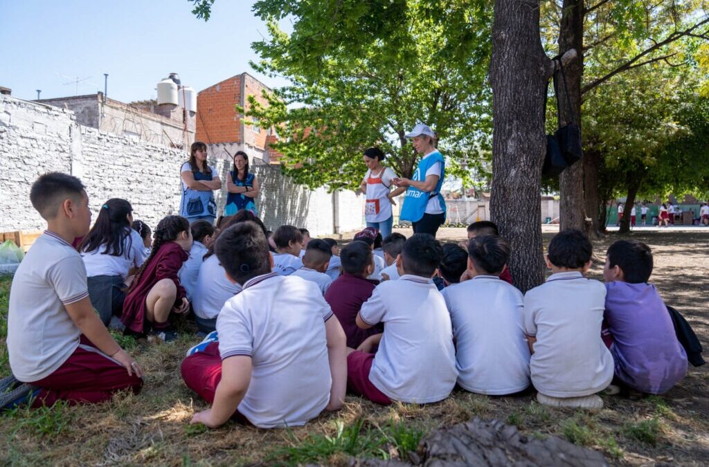ACUMAR e INTA instalaron 70 huertas en escuelas de la Cuenca