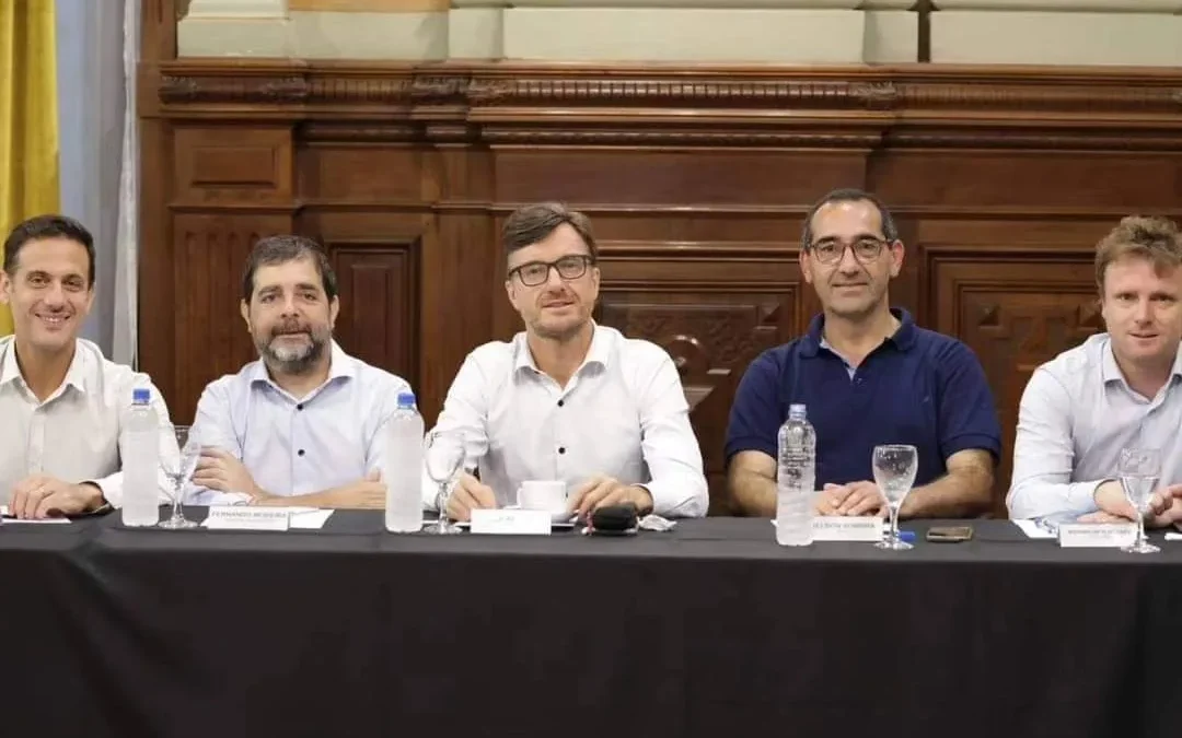 REUNION DE INTENDENTES CON AXEL KICILLOF