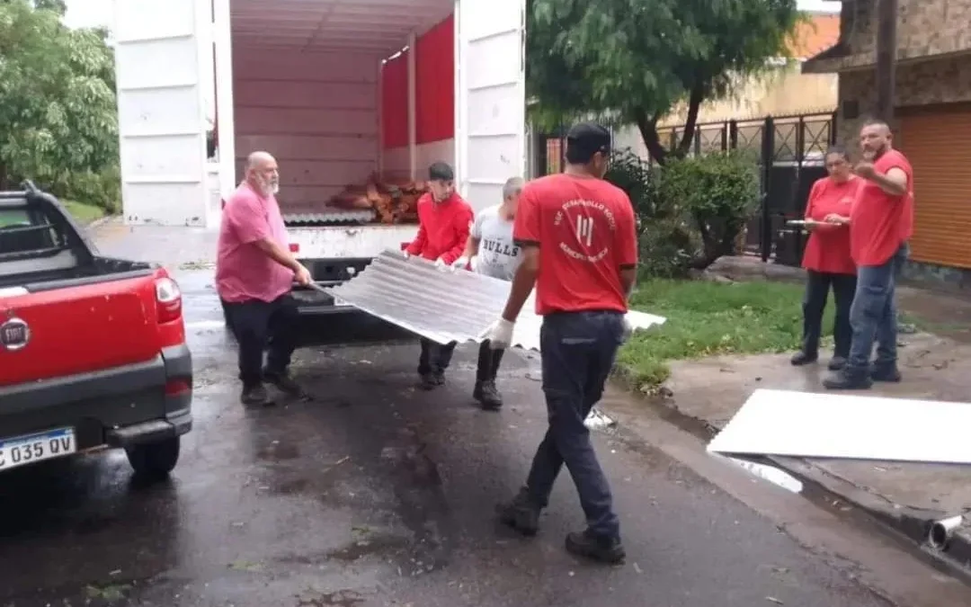 MORÓN: INTENSO OPERATIVO DEL MUNICIPIO PARA PALIAR LOS DAÑOS OCASIONADOS POR EL TEMPORAL