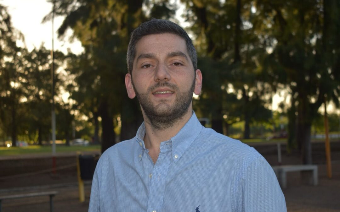 @claudiofaro : » El secretario de seguridad de Morón @seguridad.moron escondido y asustado ante el reclamo de los vecinos….»