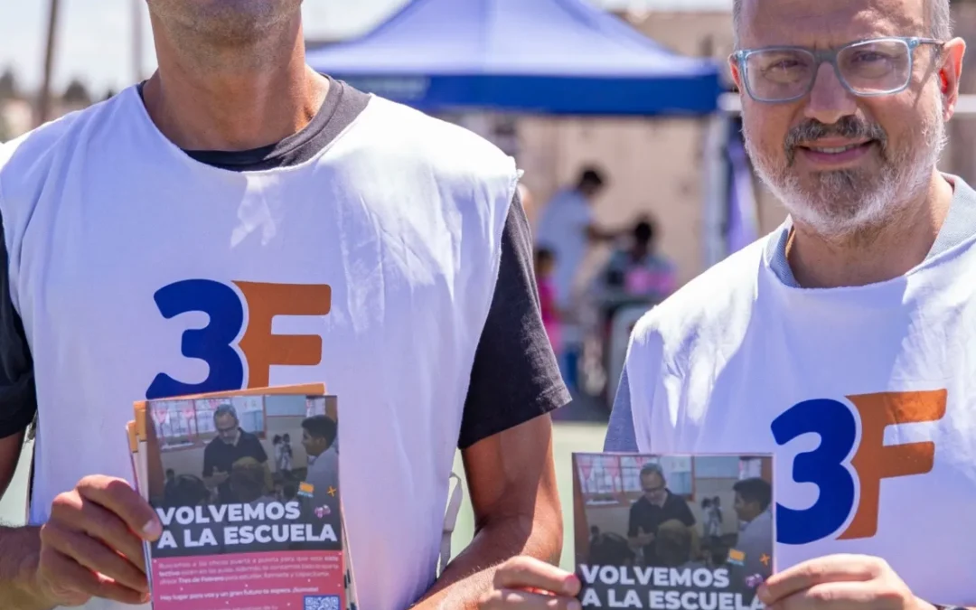 TRES DE FEBRERO: Diego Valenzuela busca a los chicos casa por casa para que vayan a la escuela