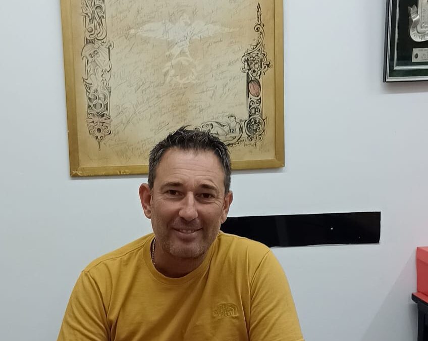 @tonygalatiok : » Queremos que los pibes y las Pibas estudien en un lugar digno, dónde haya contención y que sepan que estamos siempre para abrazarlos día a día en los momentos más difíciles «