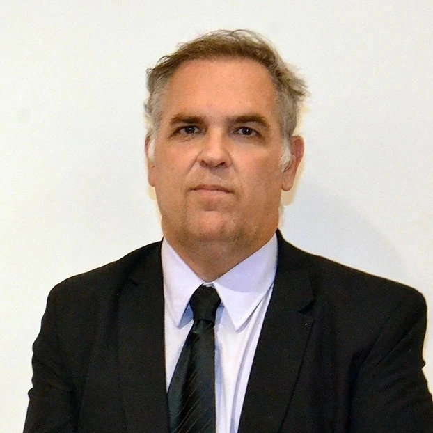 MORÓN: El juez de faltas Enrique Louteiro frenó el aumento de la prepaga OSDE a favor de un jubilado