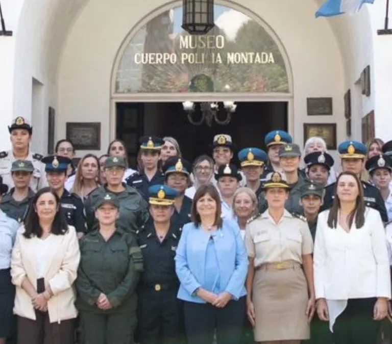 ANALIA ZAPPULLA ES LA NUEVA DIRECTORA DE LA DIRECCIÓN NACIONAL DE TRANSPARENCIA E INTEGRIDAD DEL MINISTERIO DE SEGURIDAD