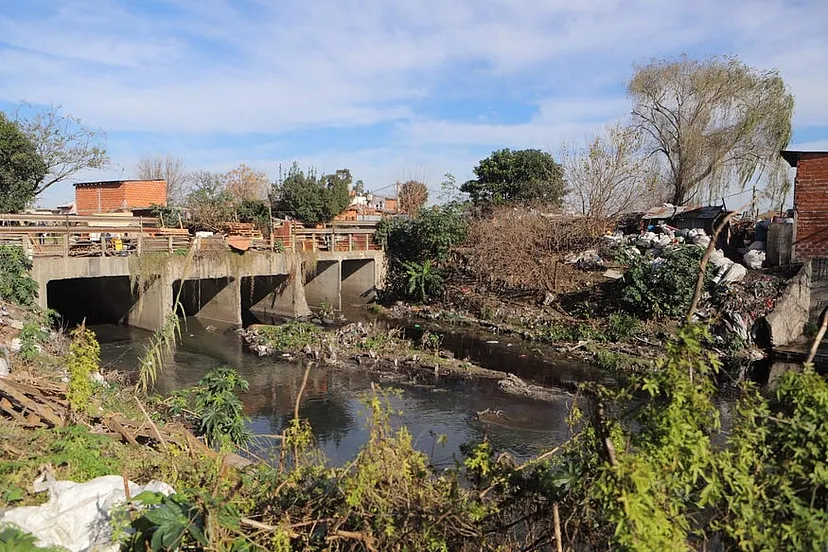 Morón: Comenzará la obra de recuperación de la ribera del Arroyo