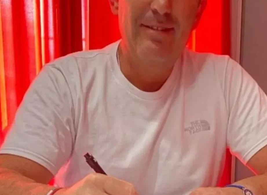 Cooperadora del Colegio José Hernández de Castelar : @tonygalatiok: » Hoy más que nunca, tenemos que tener una especial mirada en la Educación Pública. Por eso, desde la cooperadora queremos reafirmar nuestro compromiso de seguir trabajando en pos de los pibes y pibas…»