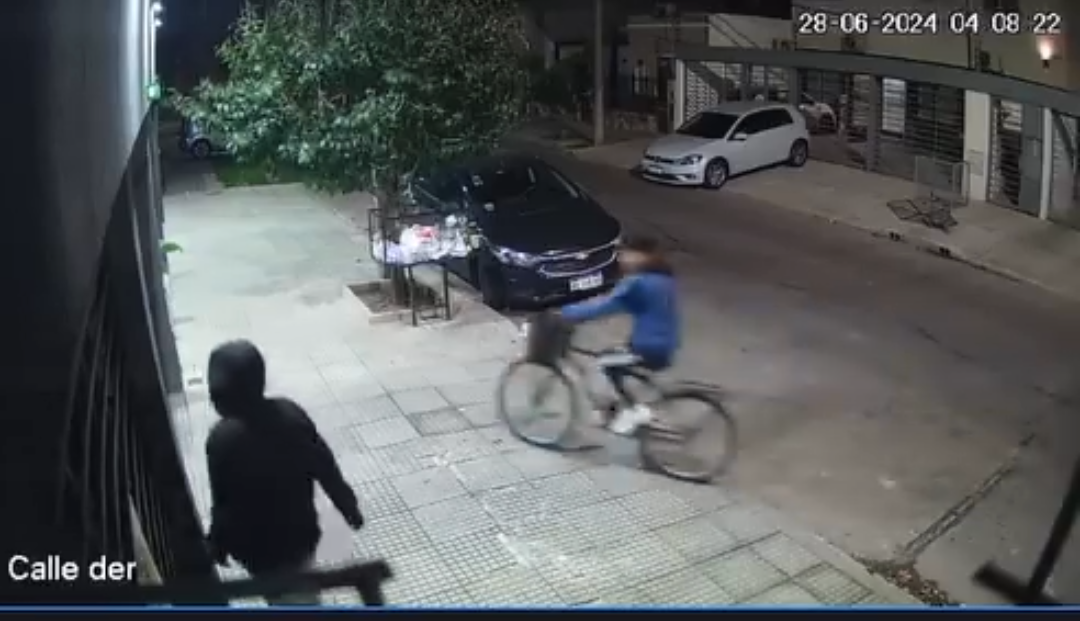 HAEDO: VECINOS DEL BARRIO ADVIERTEN CONSTANTES INTENTOS DE ROBOS A EDIFICIOS