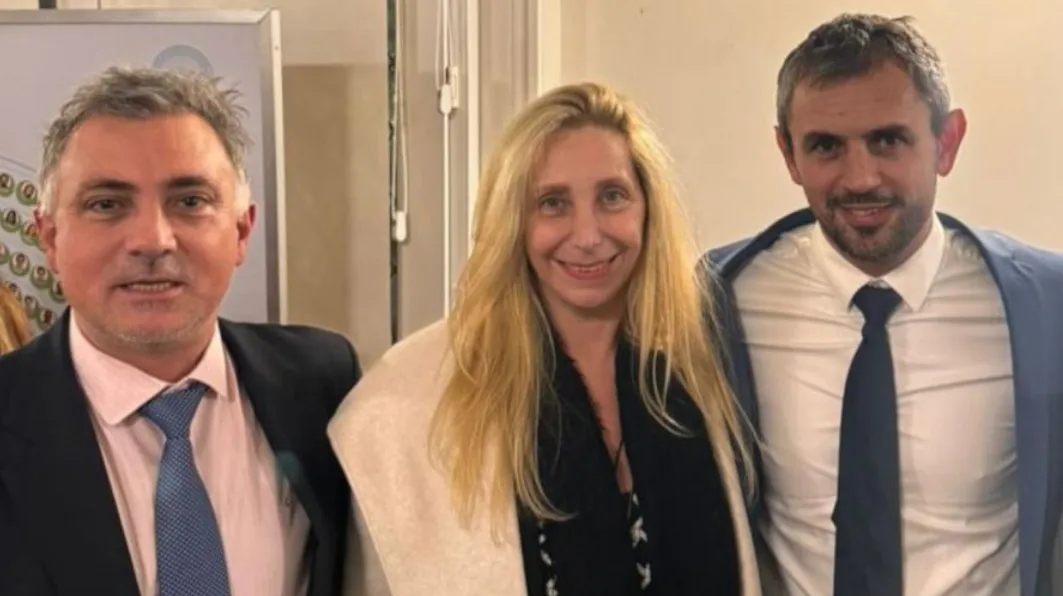 CASTELAR: JORNADA DE AFILIACIÓN DE LA LIBERTAD AVANZA: KARINA MILEI, SEBASTIÁN PAREJA Y MARTIN MENEM DESEMBARCAN EN CASTELAR