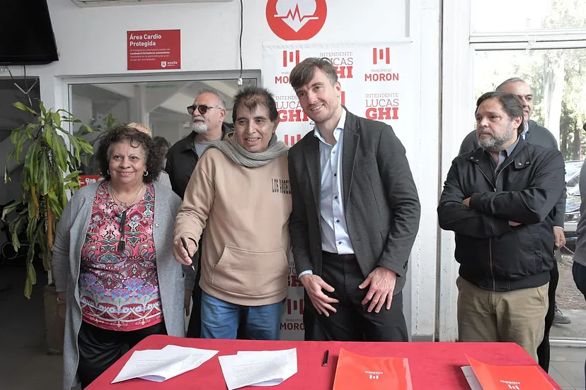 Morón: El Gobierno local y  los gremios municipales, formalizaron la creación del Sistema de Carrera Administrativa de Morón -SICAMOR-