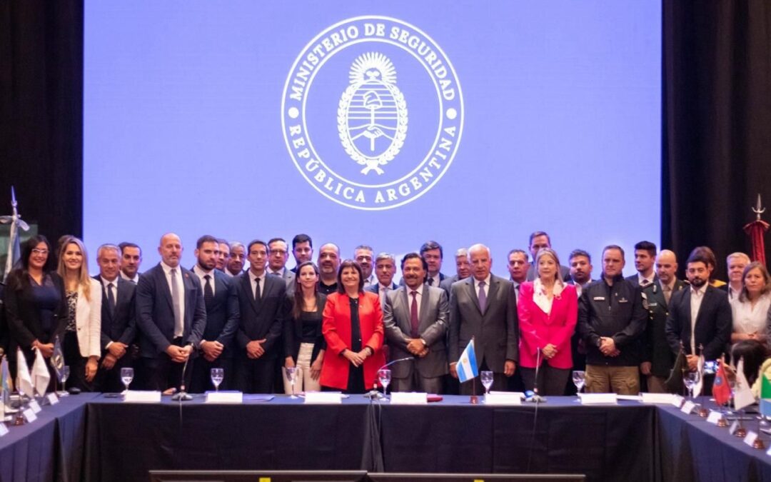 *BULLRICH ENCABEZÓ EL TERCER CONSEJO DE SEGURIDAD INTERIOR EN SALTA: “BAJAR LOS HOMICIDIOS ES NUESTRO PRINCIPAL OBJETIVO”*