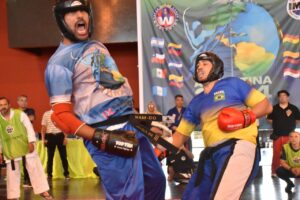 Joaquín Ene, medalla dorada y campeón mundial en Combate por Naciones