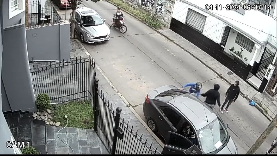 VILLA SARMIENTO: Asalto violento a Periodistas de A24, Telefe y Canal 9 mientras cubrían un caso de inseguridad en Villa Sarmiento