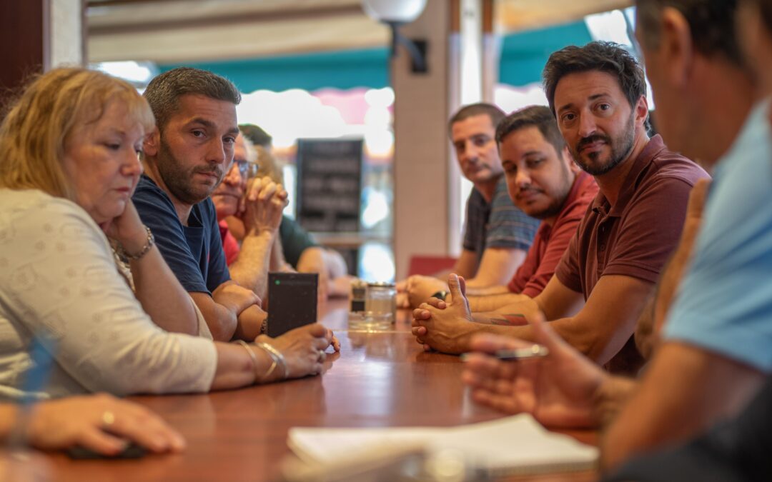 MORÓN: MARTÍN YEZA VISITÓ MORÓN Y SE REUNIÓ CON VECINOS Y VECINAS