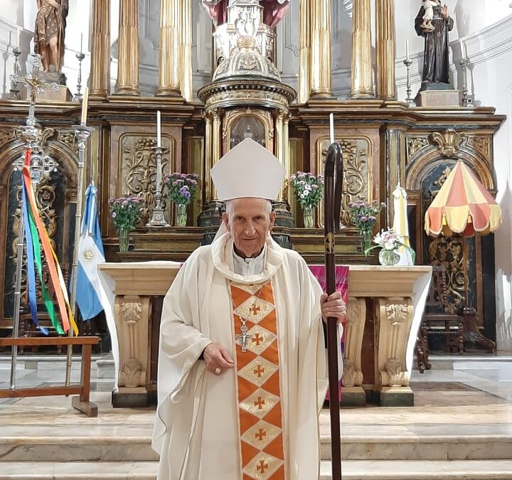 MORÓN: EMOTIVA CELEBRACIÓN DEL CUMPLEAÑOS DEL OBISPO JORGE VÁZQUEZ Y DEL 12° ANIVERSARIO DEL PONTIFICADO DEL PAPA FRANCISCO