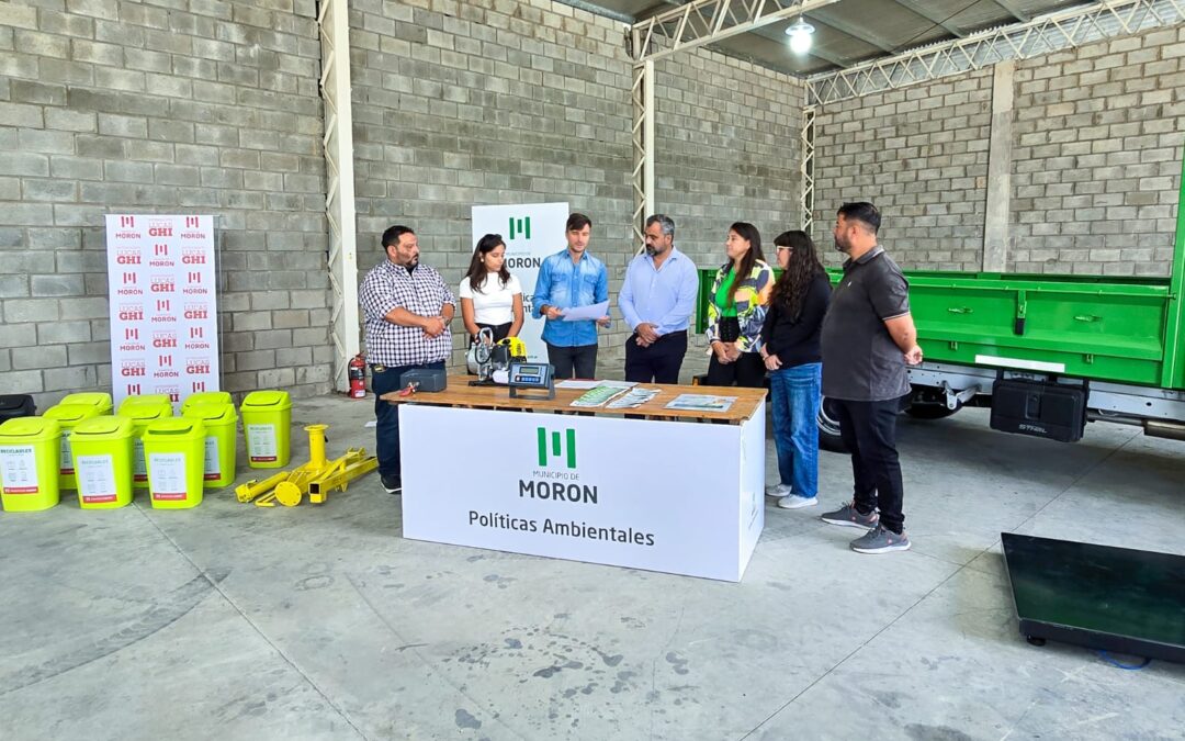 MORÓN: EL MUNICIPIO FORTALECE LA GESTIÓN INTEGRAL  DE RESIDUOS CON NUEVO EQUIPAMIENTO