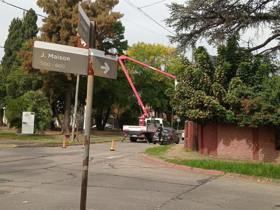 CASTELAR: SEGURIDAD: TRAS EL RECLAMO DE AYER A LA NOCHE, LA GESTIÓN A PRIMERA HORA DEL DÍA…
