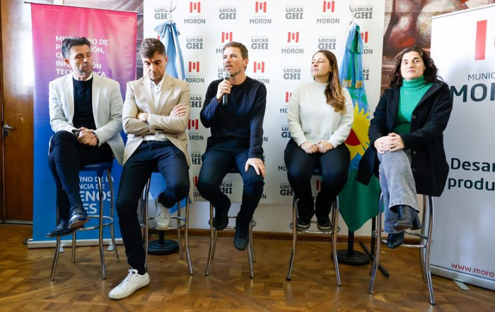 AUGUSTO COSTA: “PRODUCCIÓN BONAERENSE ES UN PROGRAMA QUE NOS DA MUCHO ORGULLO, PORQUE PERMITE VISIBILIZAR EL TRABAJO DE MUCHÍSIMAS PYMES QUE ELABORAN PRODUCTOS DE CALIDAD, A PRECIOS COMPETITIVOS Y QUE TIENEN DIFICULTAD PARA LLEGAR A LAS CADENAS DE COMERCIALIZACIÓN”.